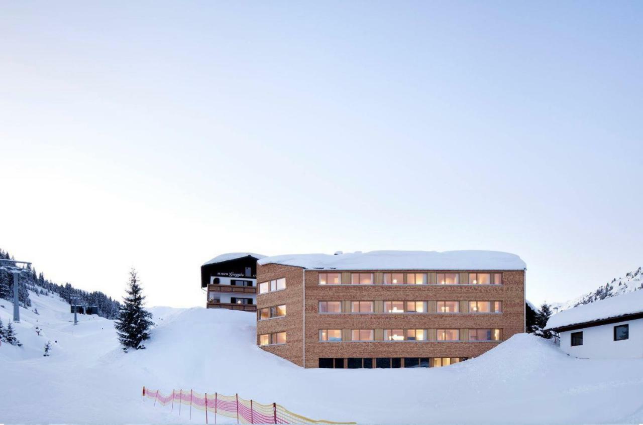 Warthsap Apartmenthaus ワース エクステリア 写真