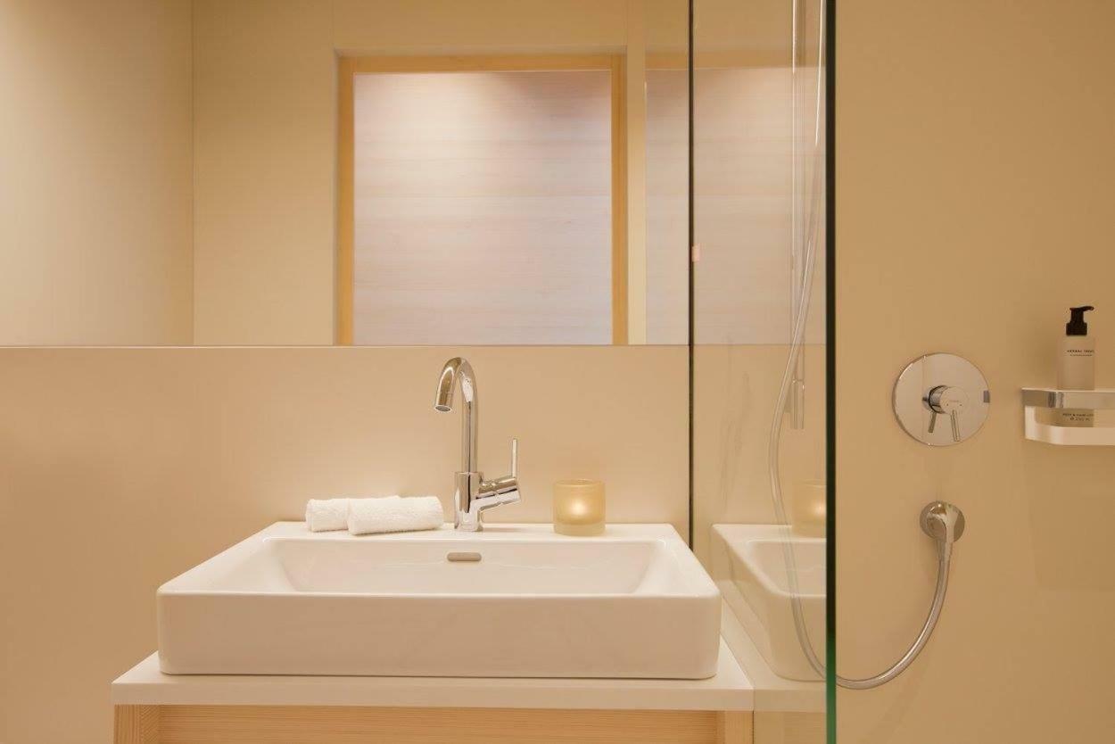 Warthsap Apartmenthaus ワース エクステリア 写真